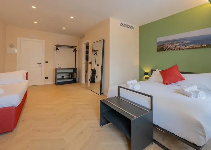 Luna 3* 的里雅斯特