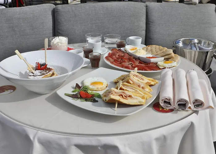 Luna 게스트하우스